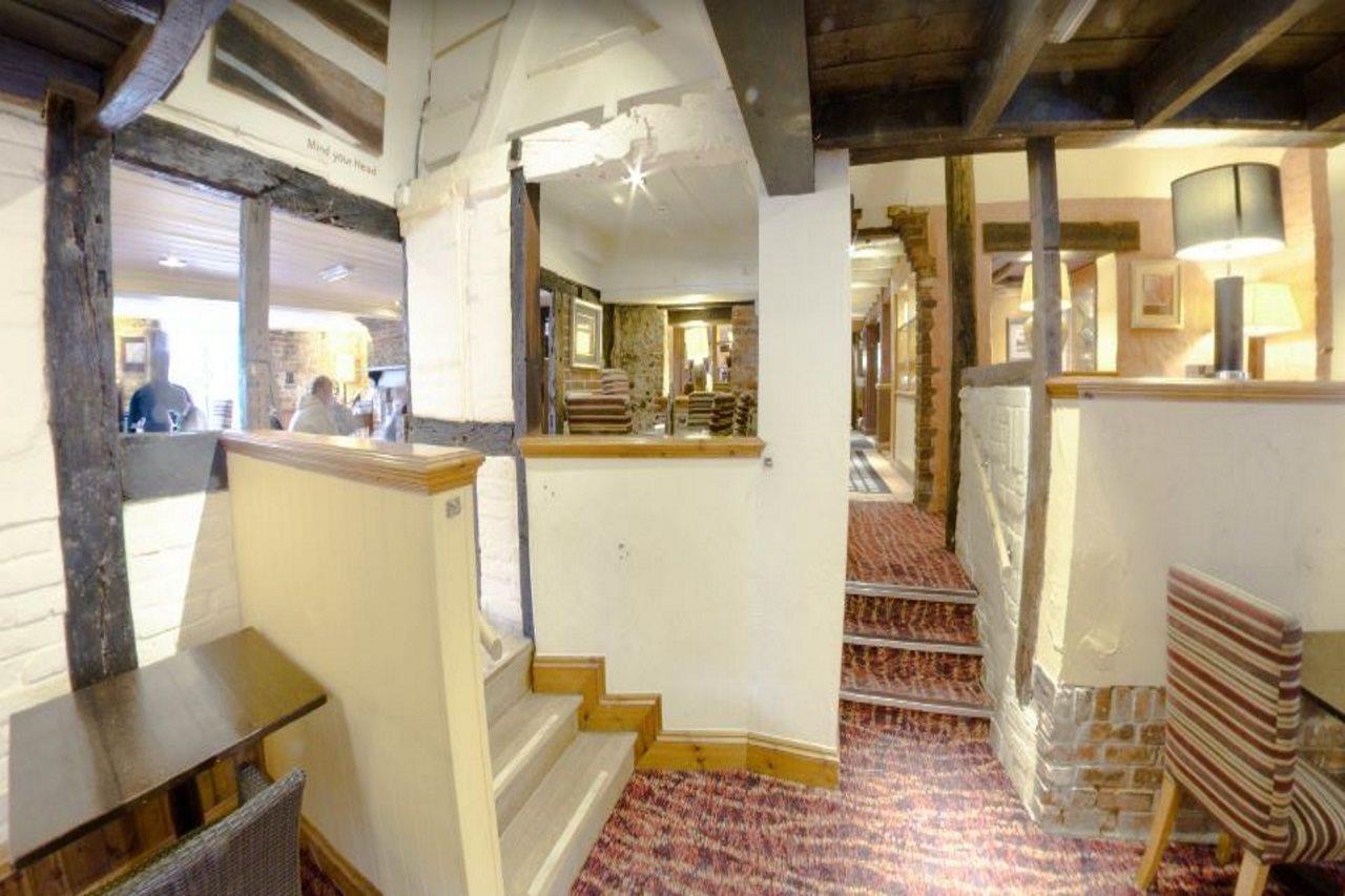 Premier Inn Portsmouth Horndean Экстерьер фото
